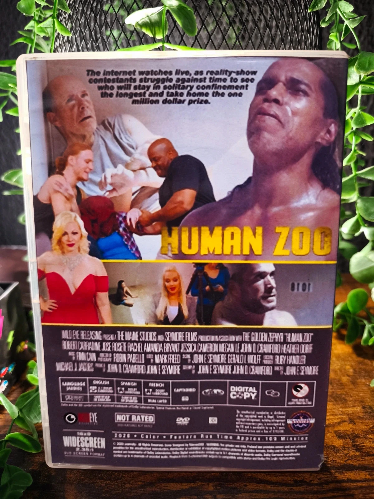 Human zoo – photo 2